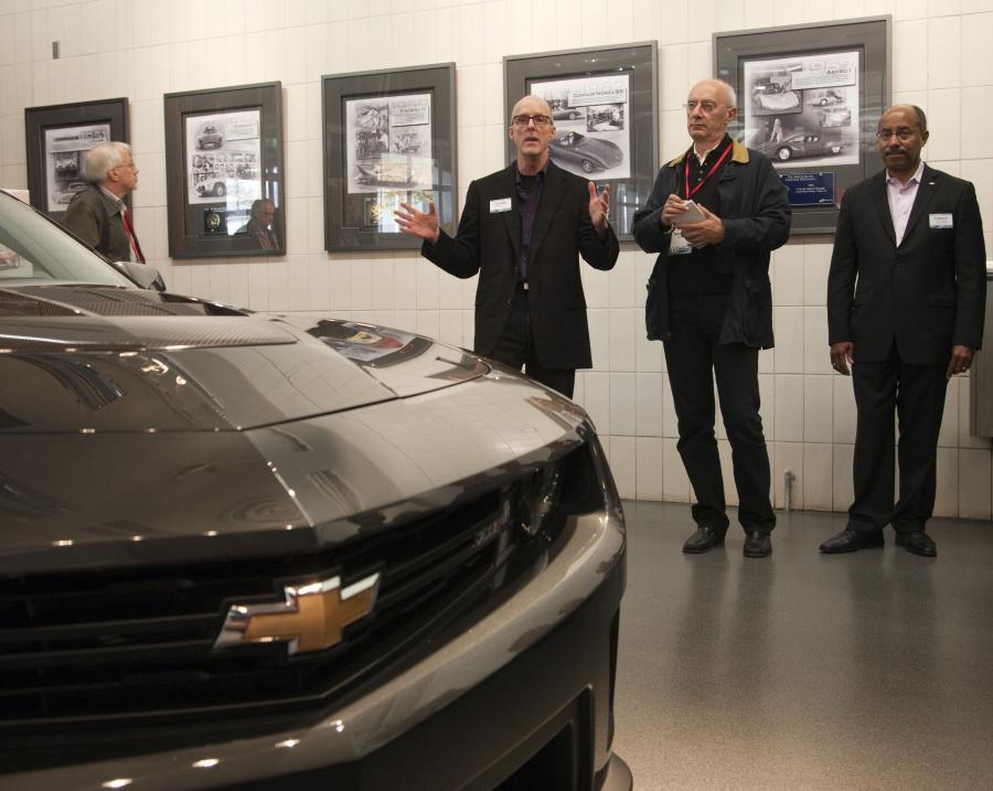  Chevrolet Camaro ZL1 Convertible 2013 года  (фото 20 из 26)